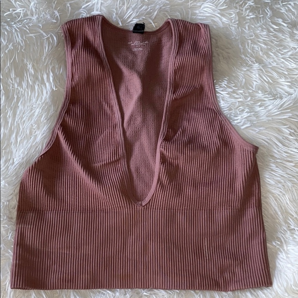 URBAN OUTFITTERS MIDRIFF